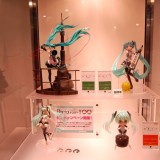 初音ミクのフィギュアが４体