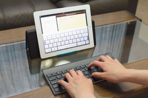 Logicool Tablet Keyboard For iPad 使用例