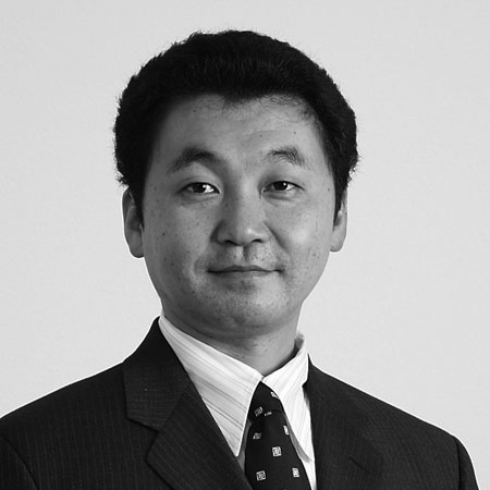 藤井英敏氏