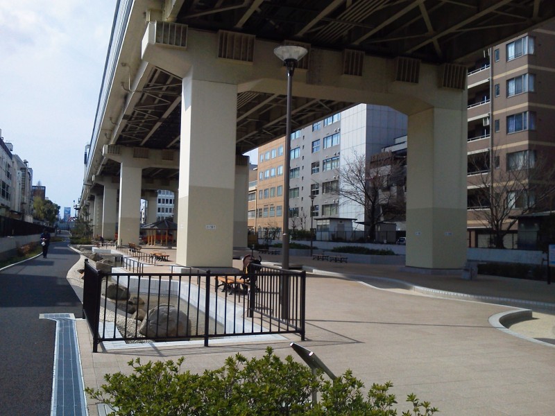 竪川河川敷公園