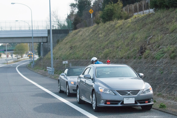 覆面パトカー