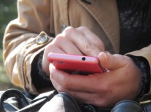 【オヤジのゲーム大戦】最初に壊れるのは自分、敵、はたまたスマホか？