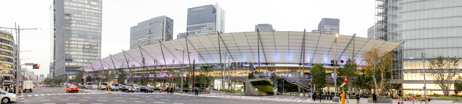 東京駅八重洲口「グランルーフ」