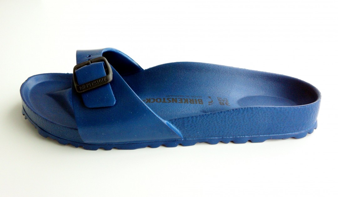 BIRKENSTOCK　丸ごと洗えるサンダル「MADRID EVA MODEL」