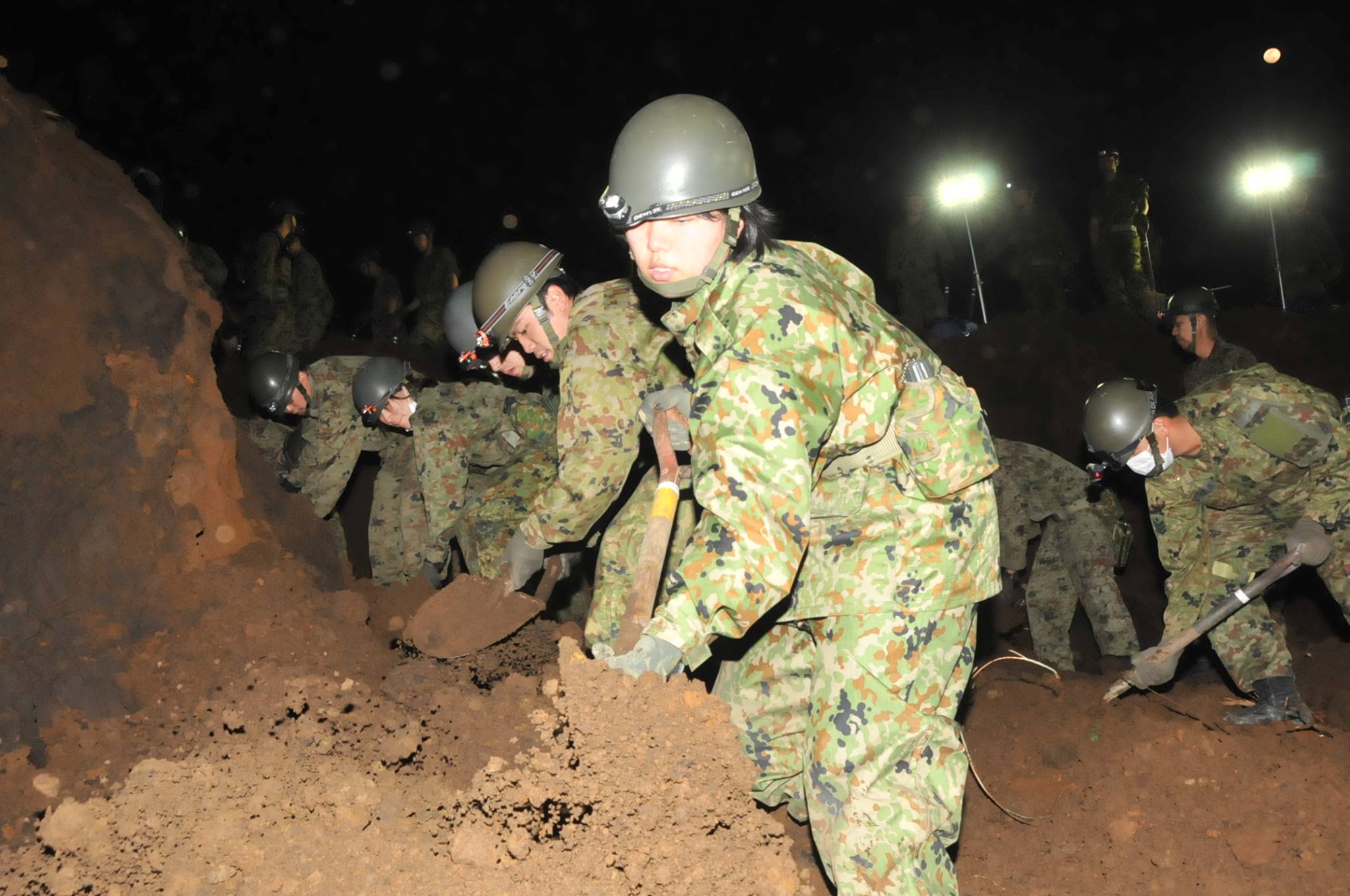 陸上自衛隊公式Facebook「熊本地震災害派遣活動」より