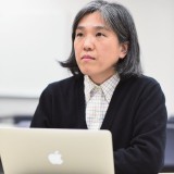 房野麻子氏