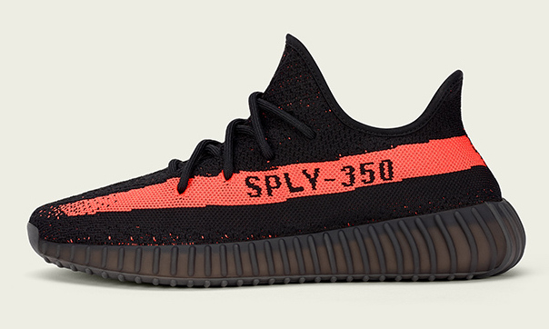 「YEEZY BOOST 350 V2」新色