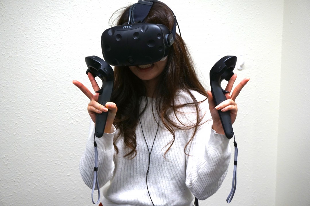 VR