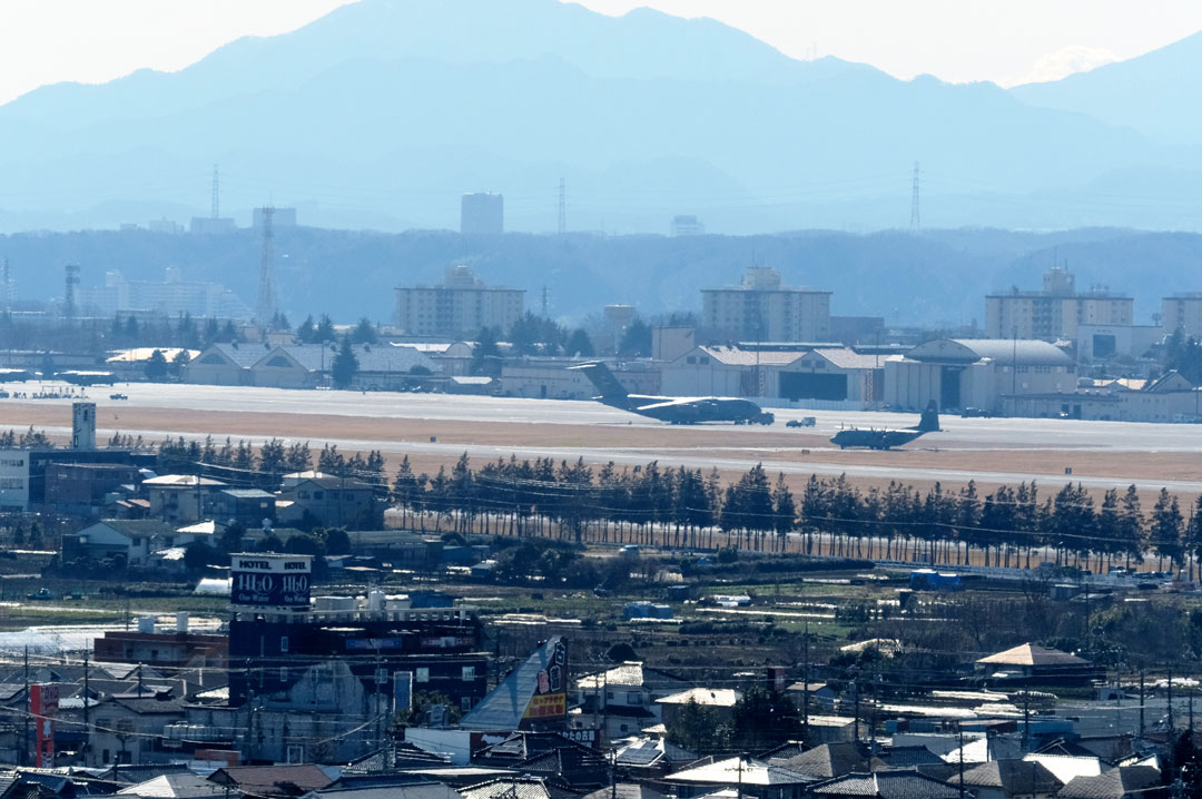 横田基地