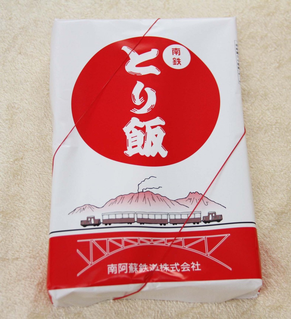 「幻の弁当」も！酉年の鳥弁当はうまみタップリ名品ぞろい【第52回駅弁大会実食リポート】