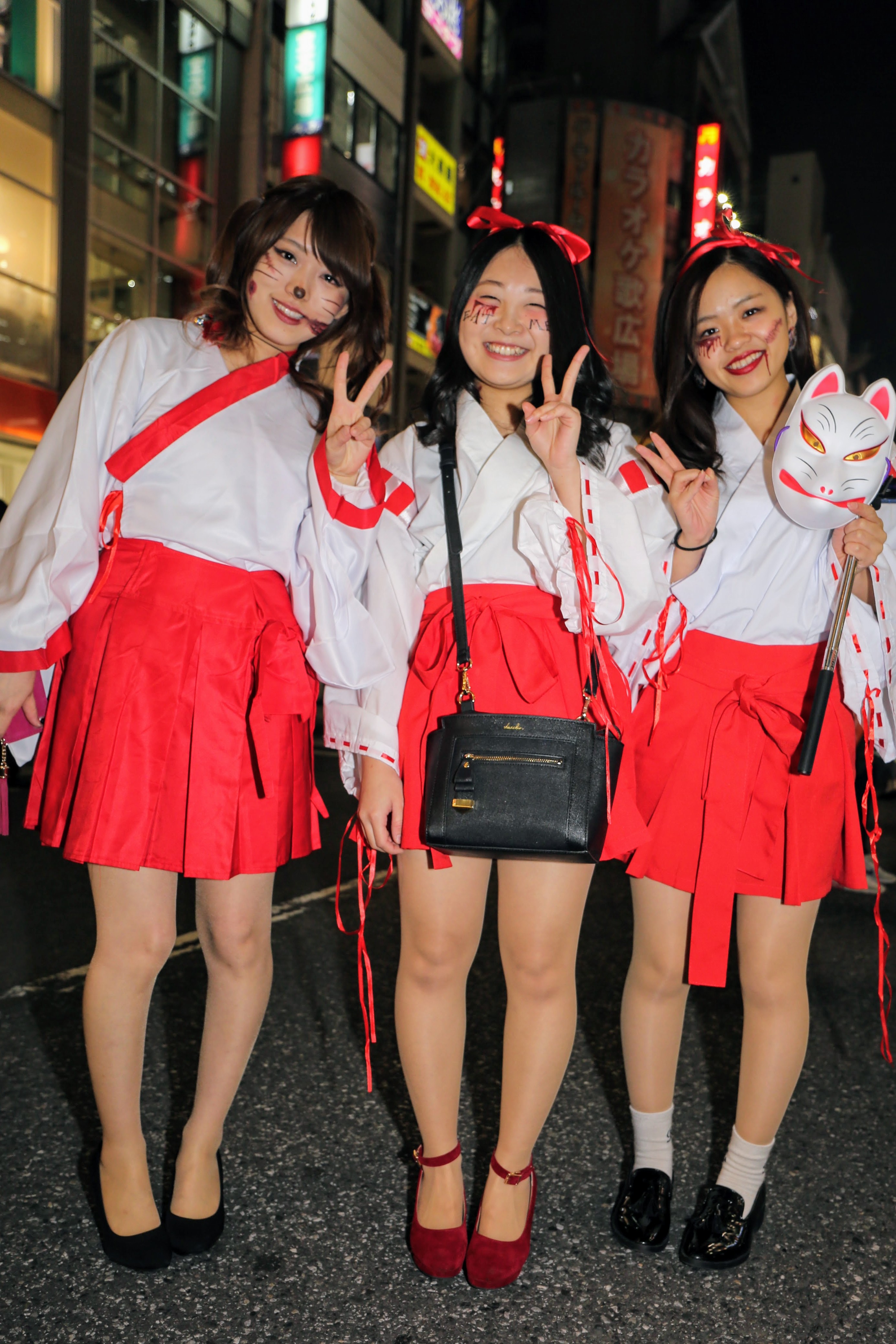 渋谷ハロウィン2017コスプレ美女