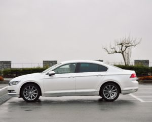 VWの新型ディーゼルvs4年落ち中古BMW