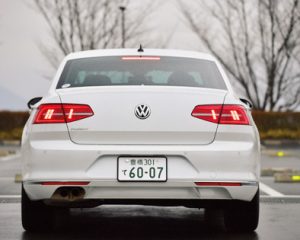 VWの新型ディーゼルvs4年落ち中古BMW