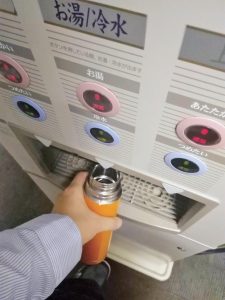 給茶機