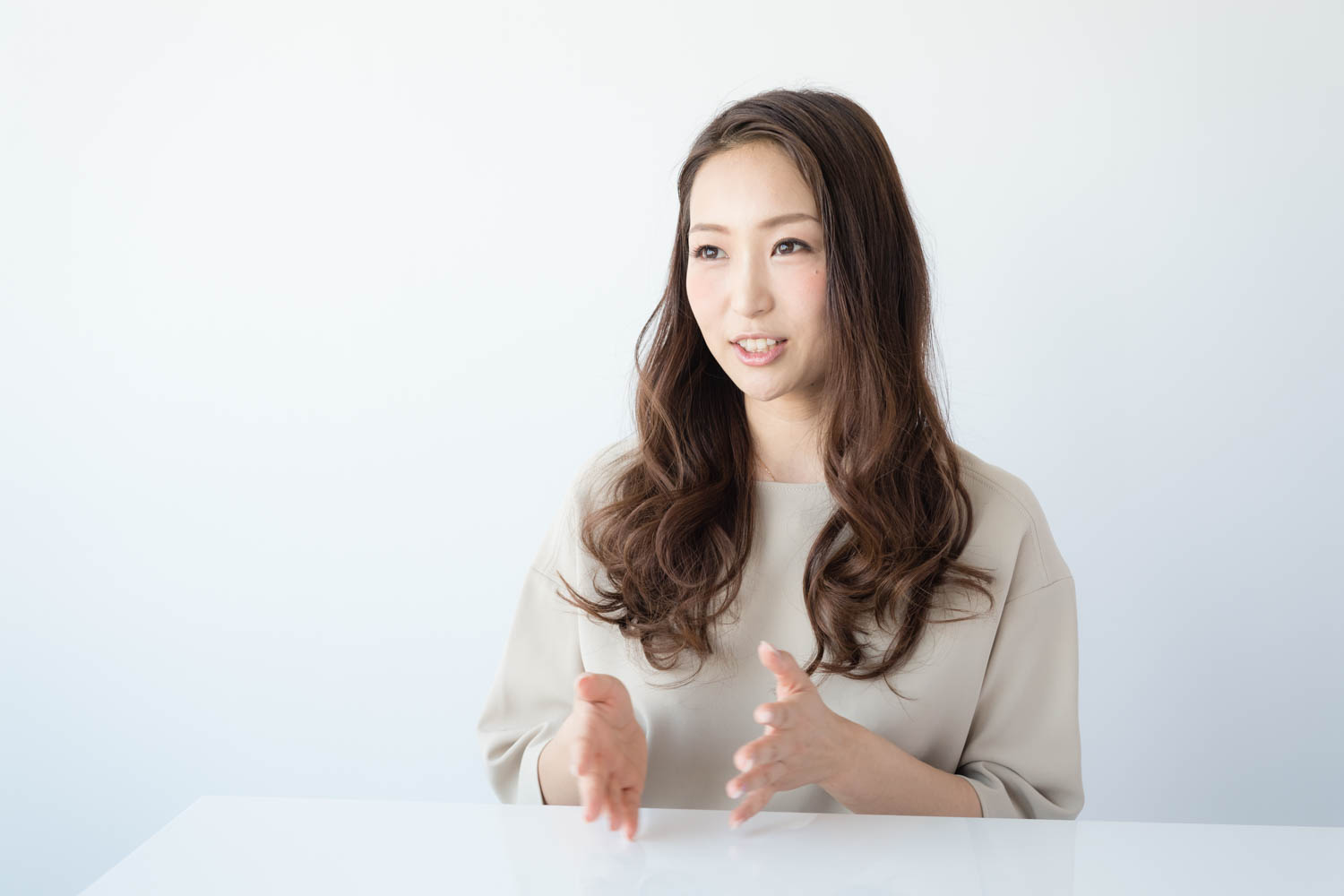 山本早織