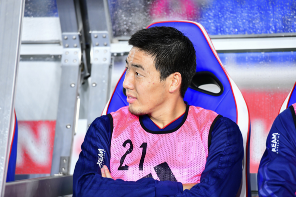 本田圭佑は中村俊輔になれるのか？ サッカー日本代表の浮沈を左右する本田の立ち振舞い