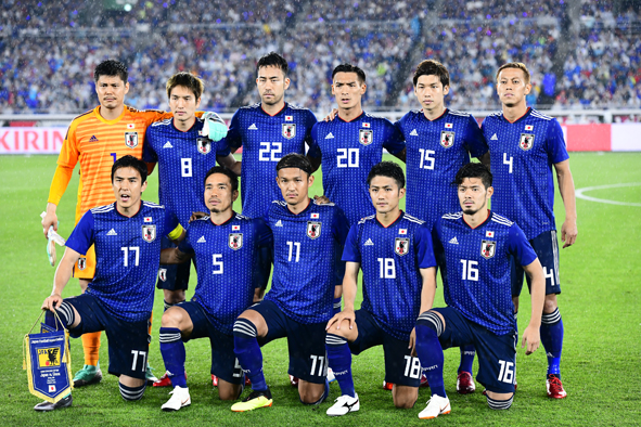 本田圭佑は中村俊輔になれるのか？ サッカー日本代表の浮沈を左右する本田の立ち振舞い