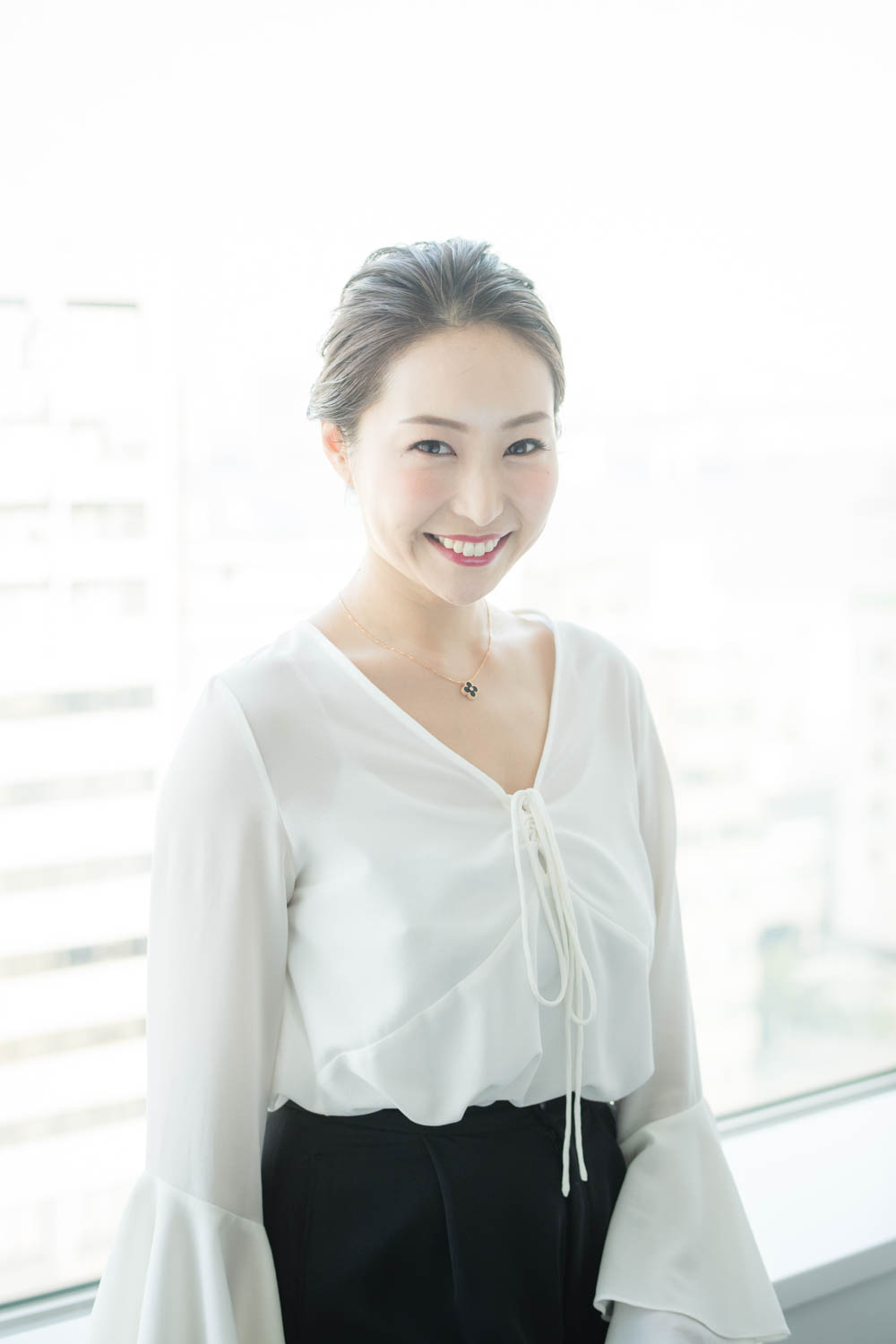 山本早織