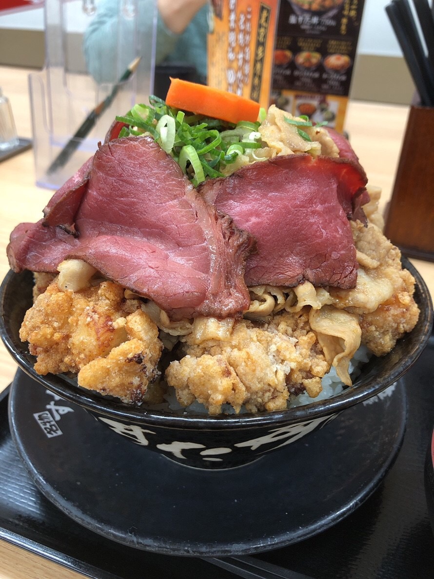 伝説のすた丼