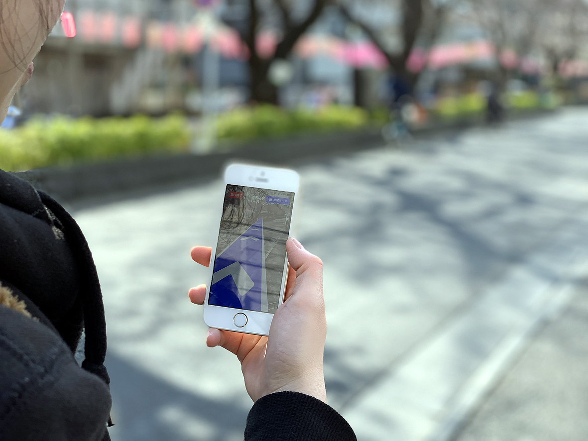 駐車場が道に、山が湖に…Googleマップが大混乱する今、何を頼るべきか？