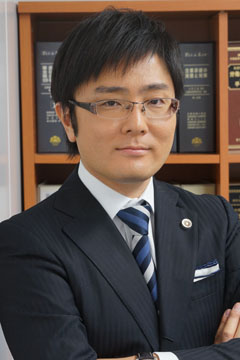 嵩原弁護士