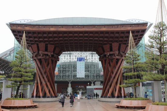 金沢駅