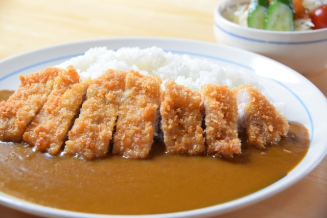 カツカレー