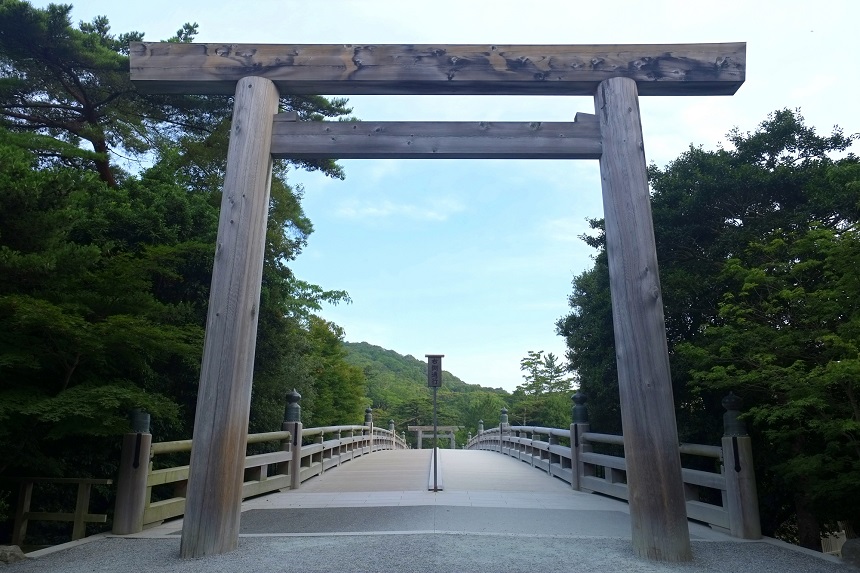 伊勢神宮・内宮の宇治橋