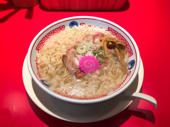 ソラノイロ食堂ラーメン