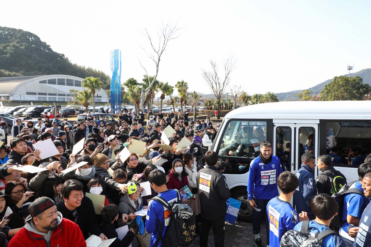 横浜FC