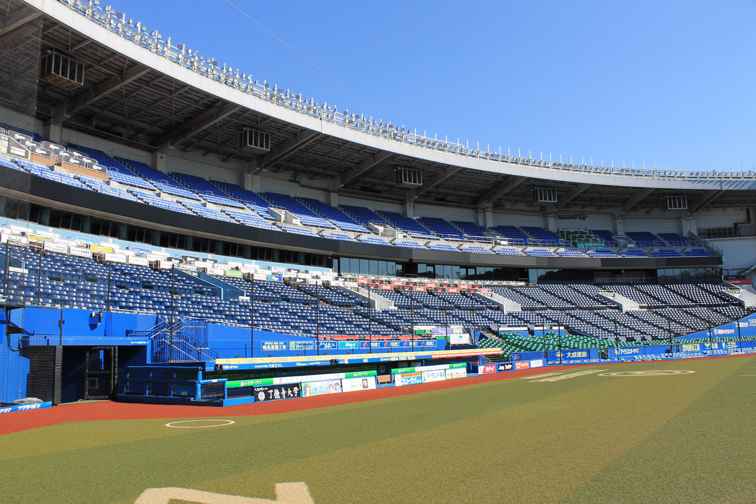 プロ野球開幕延期の深刻度