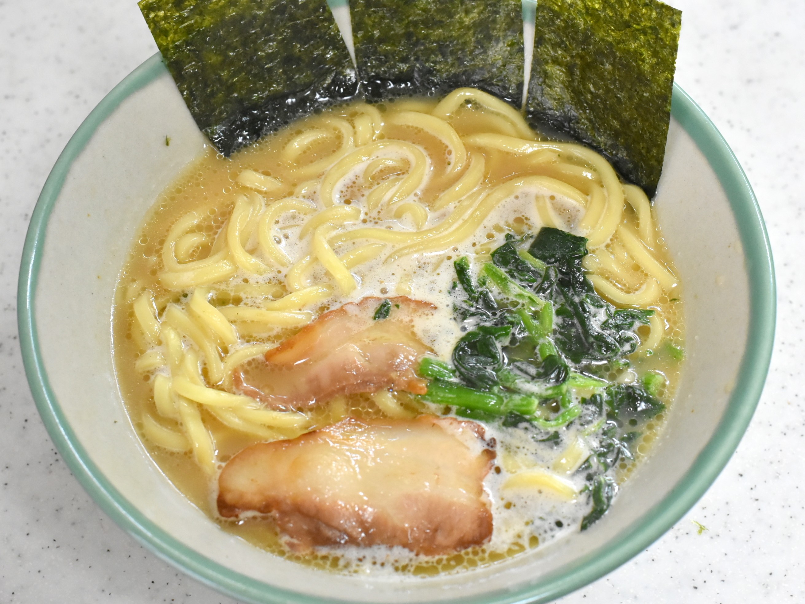 冷凍ラーメン