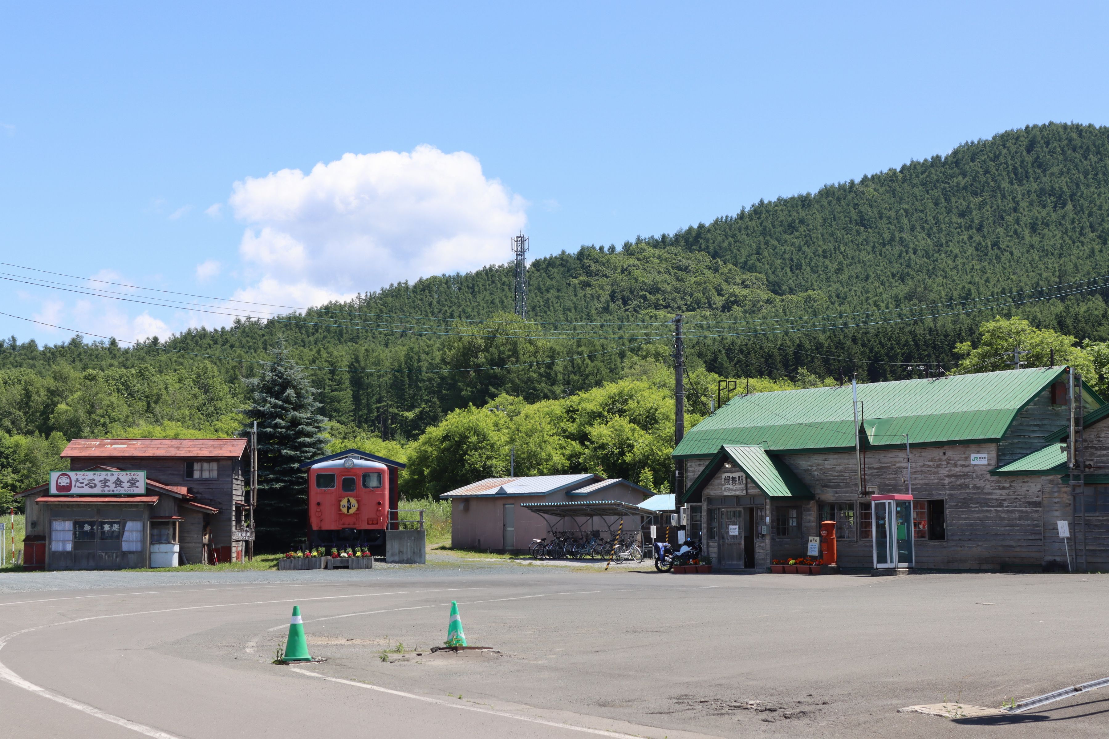 幾寅駅前