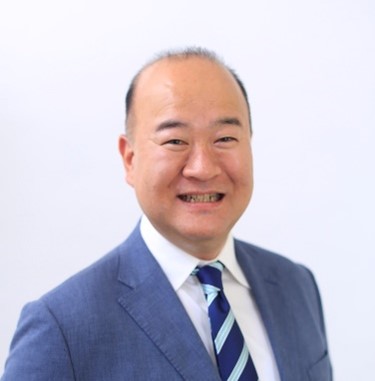 代表　加藤氏