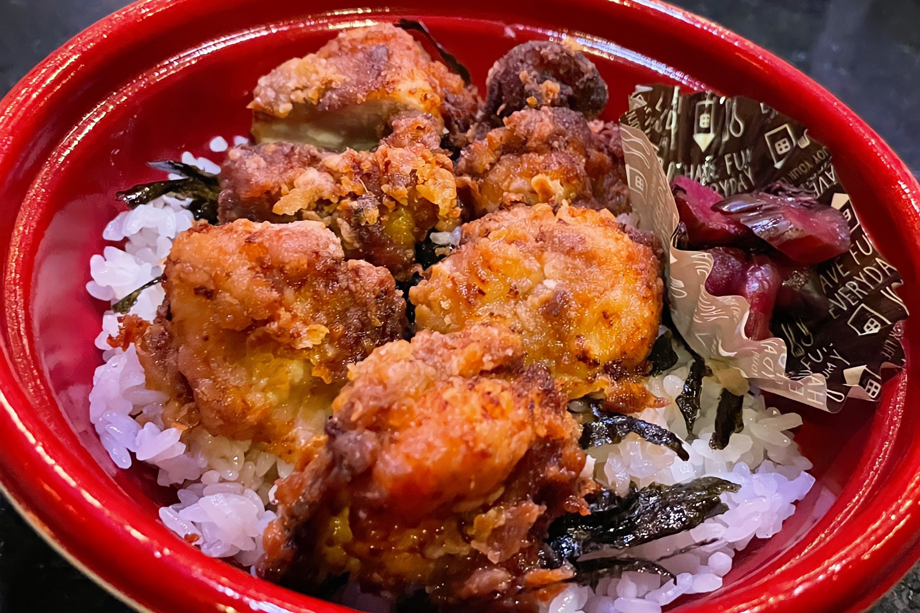 唐揚げ丼（500円）