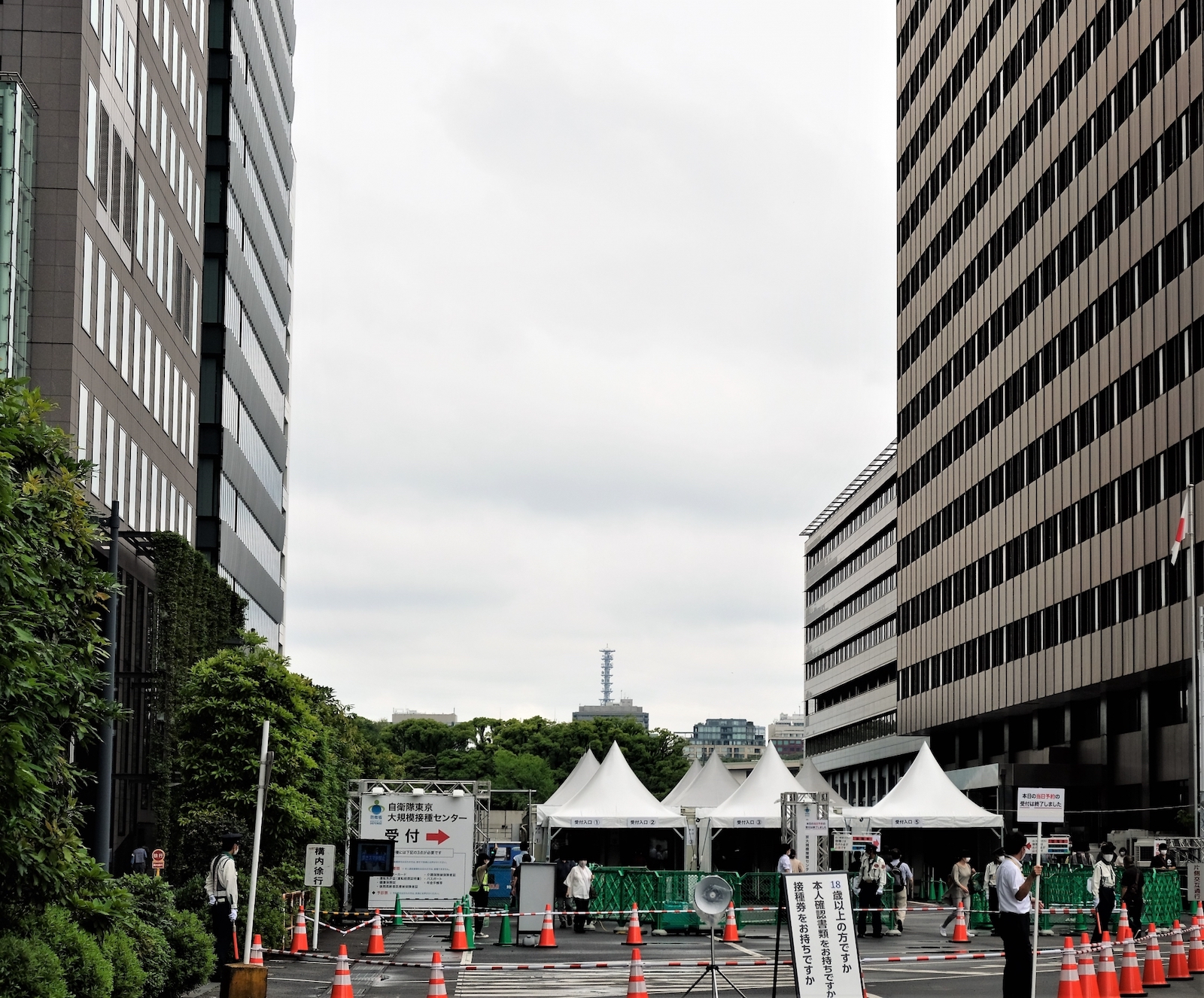 コロナワクチン大規模接種会場