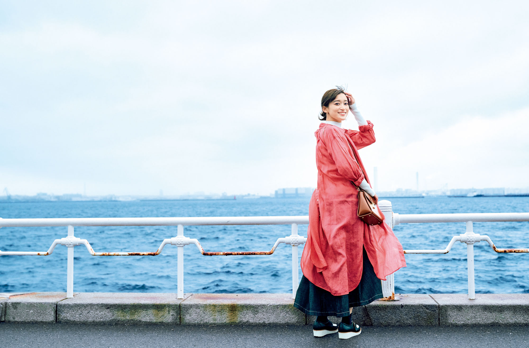 茜屋日海夏