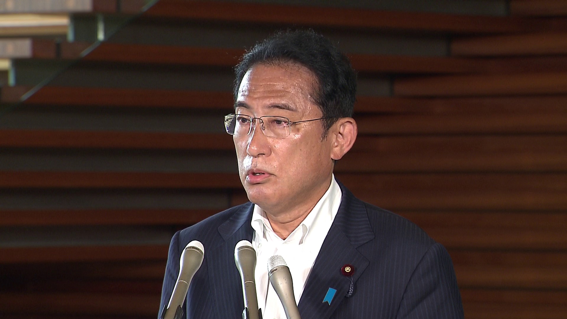 岸田首相