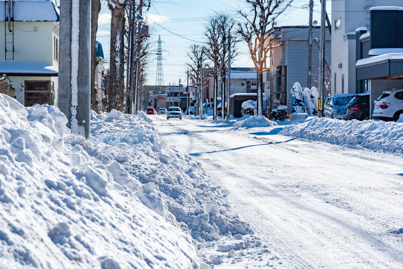 冬の市街地・北海道の住宅街