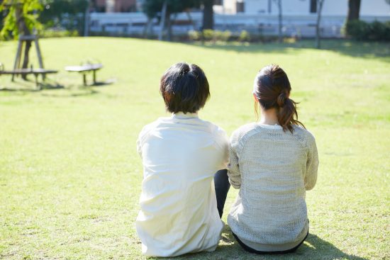 仲の良い男女