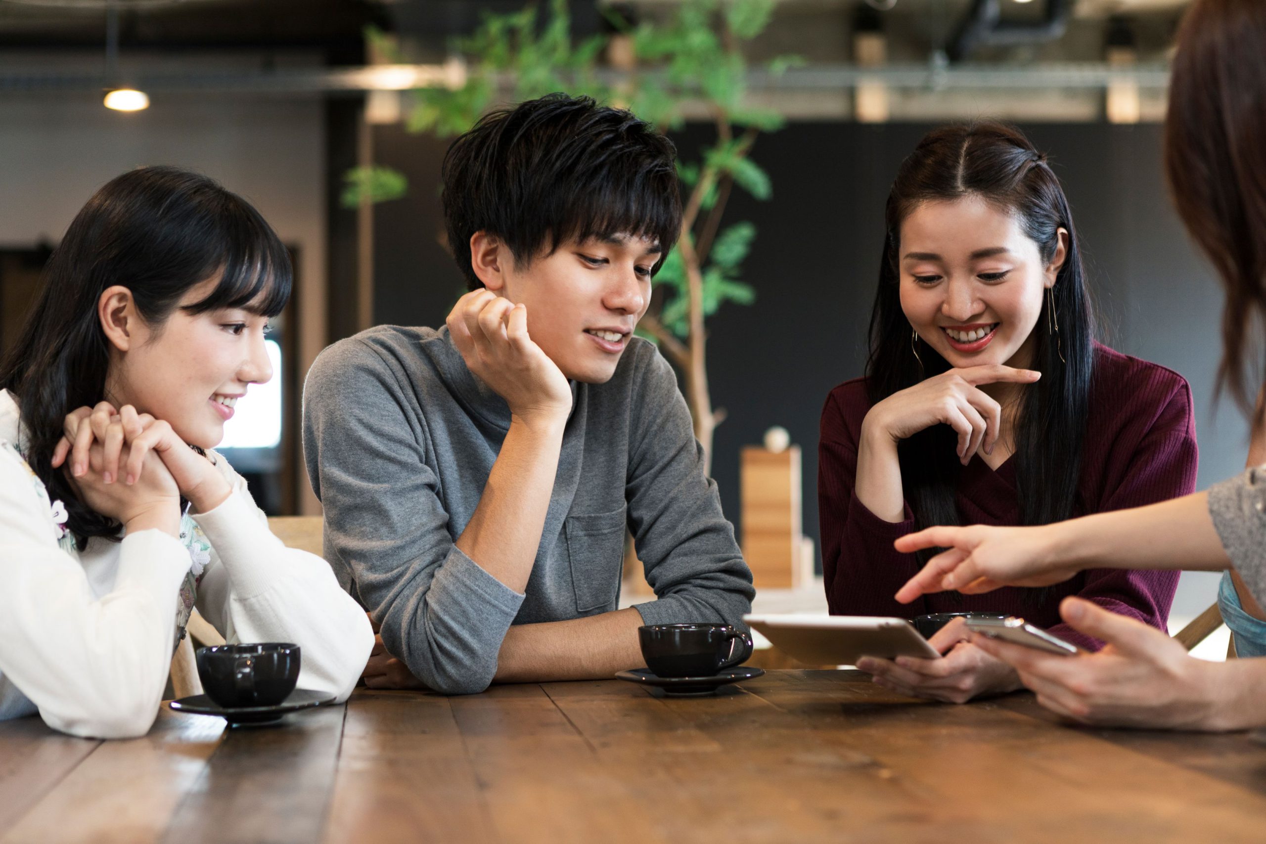 女性がつい心を許してしまう男性