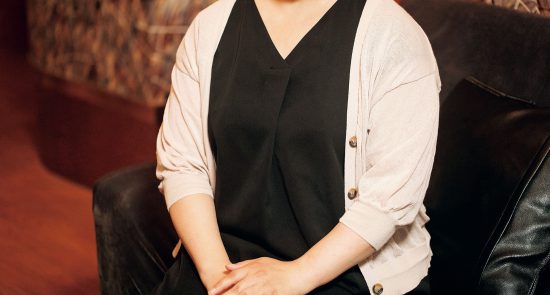顔出し主婦　不倫  