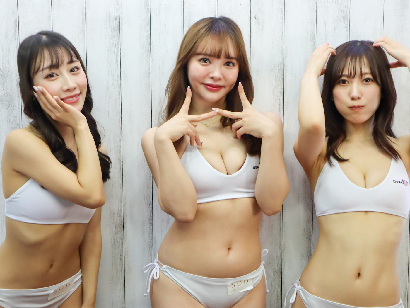 斉藤帆夏、小倉由菜、小湊よつ葉