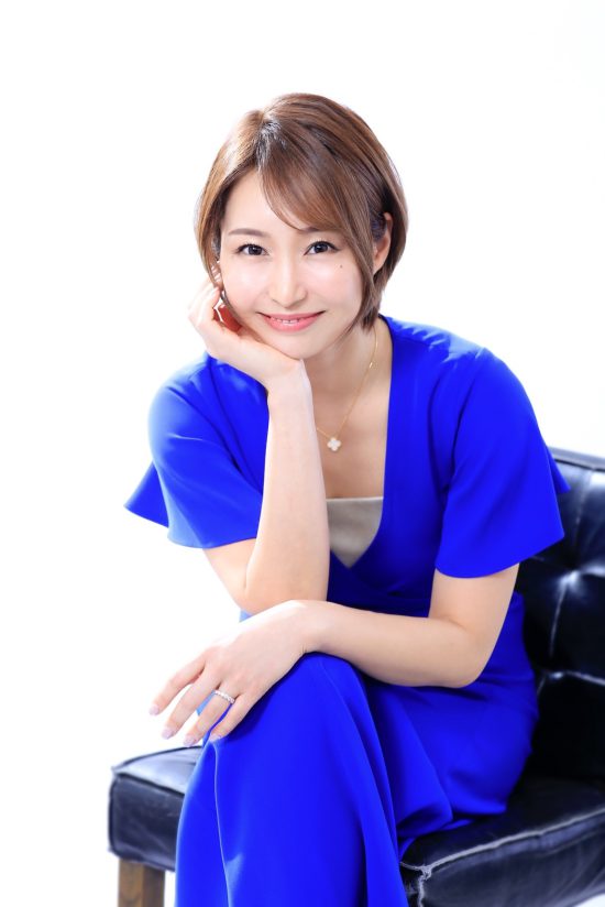 山本早織