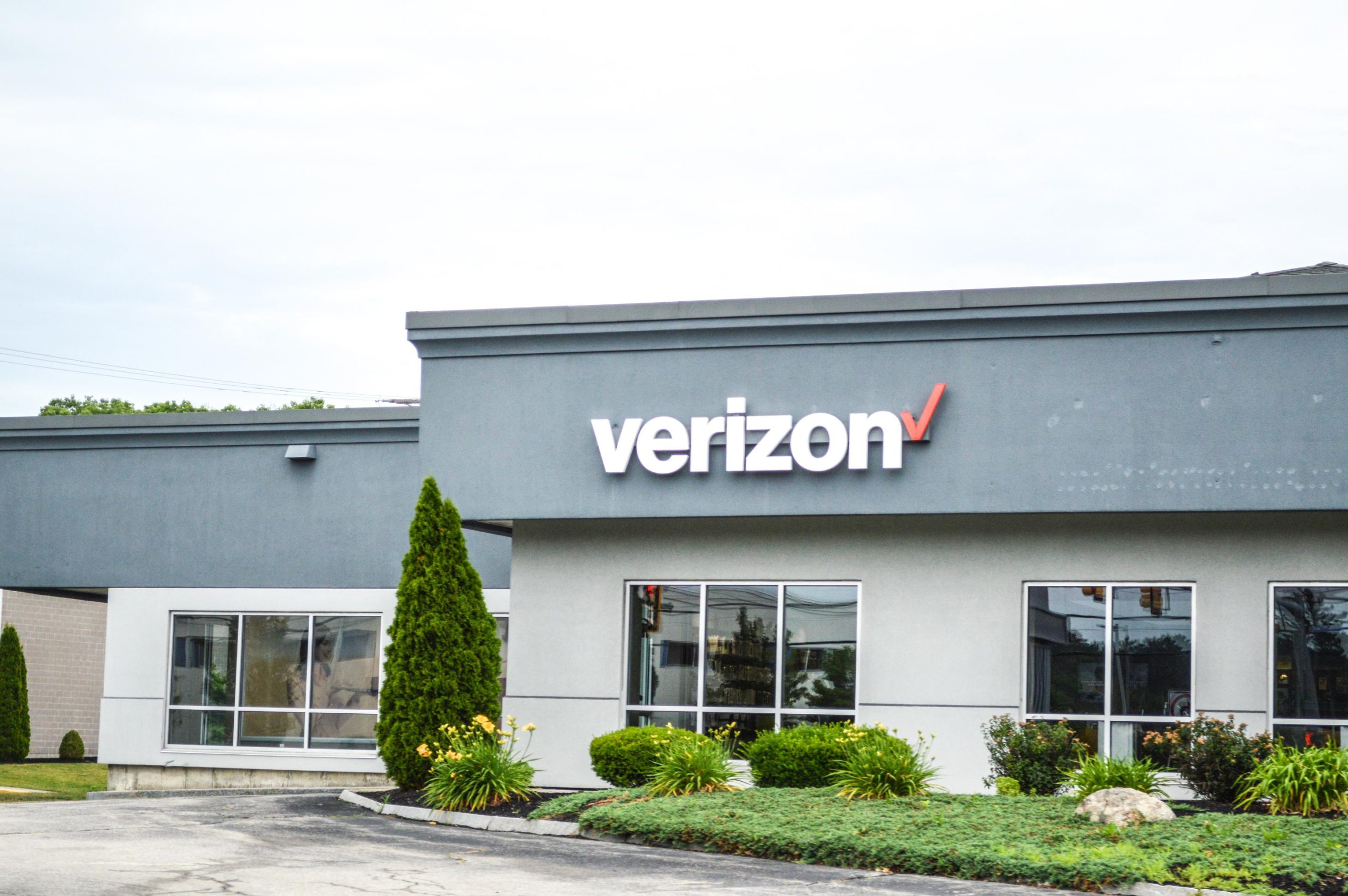 Verizon Entrance