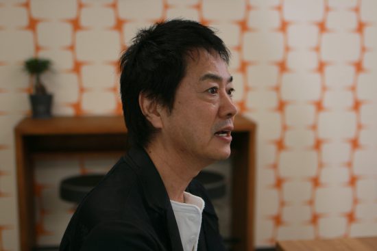 高知東生