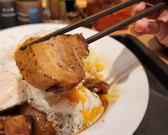 チャーシューエッグ定食