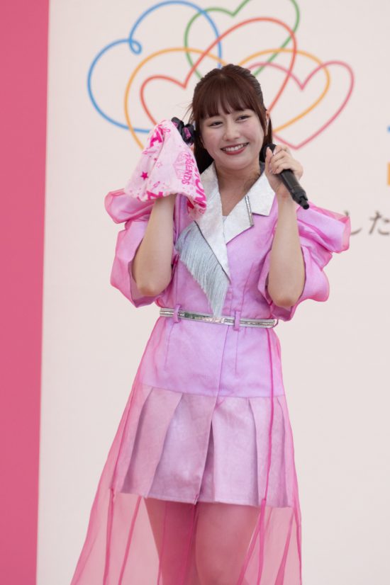 ももクロ・佐々木彩夏、『Link Link』披露に会場歓喜！「TIF2024」トップバッターで登場