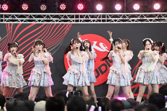 SKE48、“エモさ”と“アツさ”で轟く大声量！「SUMMER STATION 音楽LIVE」で魅せた“真夏の完全燃焼”ステージ