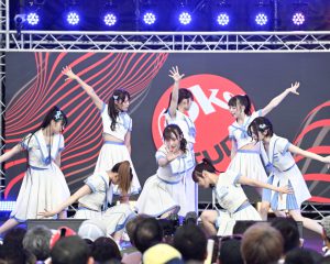 SKE48、“エモさ”と“アツさ”で轟く大声量！「SUMMER STATION 音楽LIVE」で魅せた“真夏の完全燃焼”ステージ